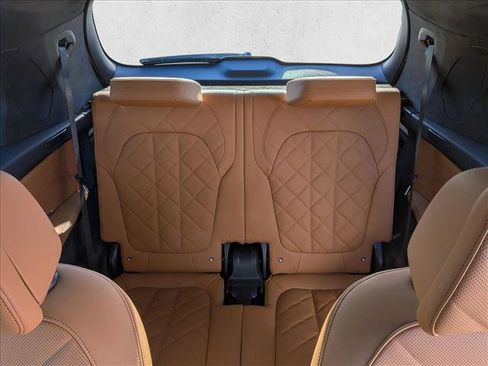 New 2026 BMW X7 xDrive40i w/ M Sport Package image 17