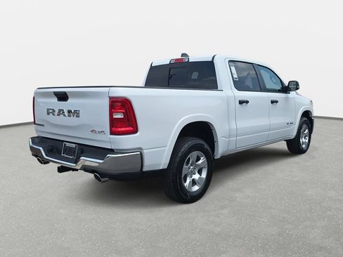New 2026 RAM 1500 4x4 Crew Cab image 5