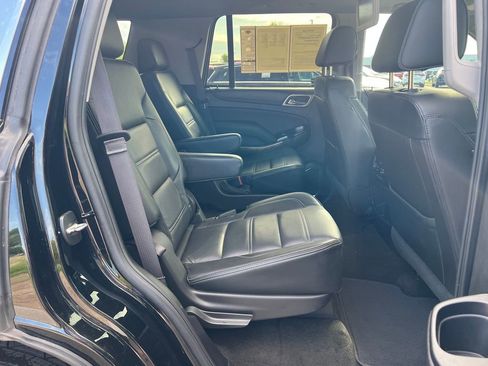 Used 2017 GMC Yukon Denali w/ Open Road Package AWD/4WD image 43