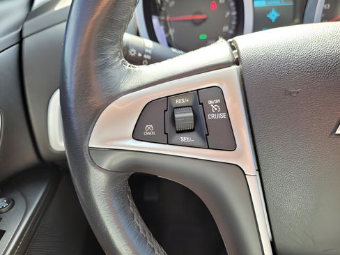 Used 2016 Chevrolet Equinox LT w/ Convenience Package image 22