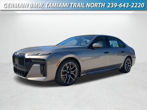 New 2026 BMW 740i w/ Premium Package image 1