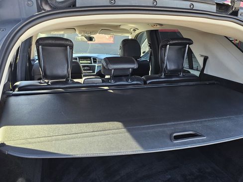 Used 2014 Mercedes-Benz ML 350 2WD w/ Premium 1 Package image 19