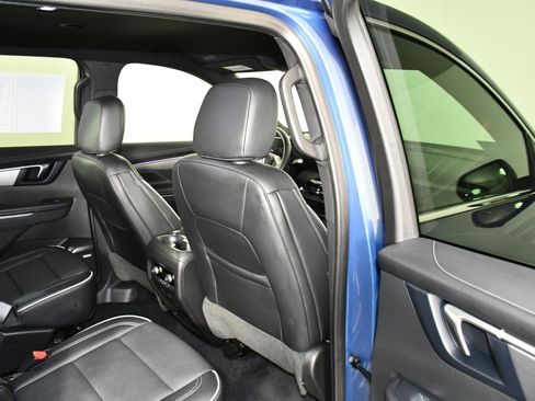 Used 2025 Buick Enclave Preferred image 43