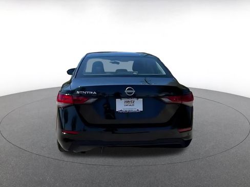 Used 2025 Nissan Sentra S image 12