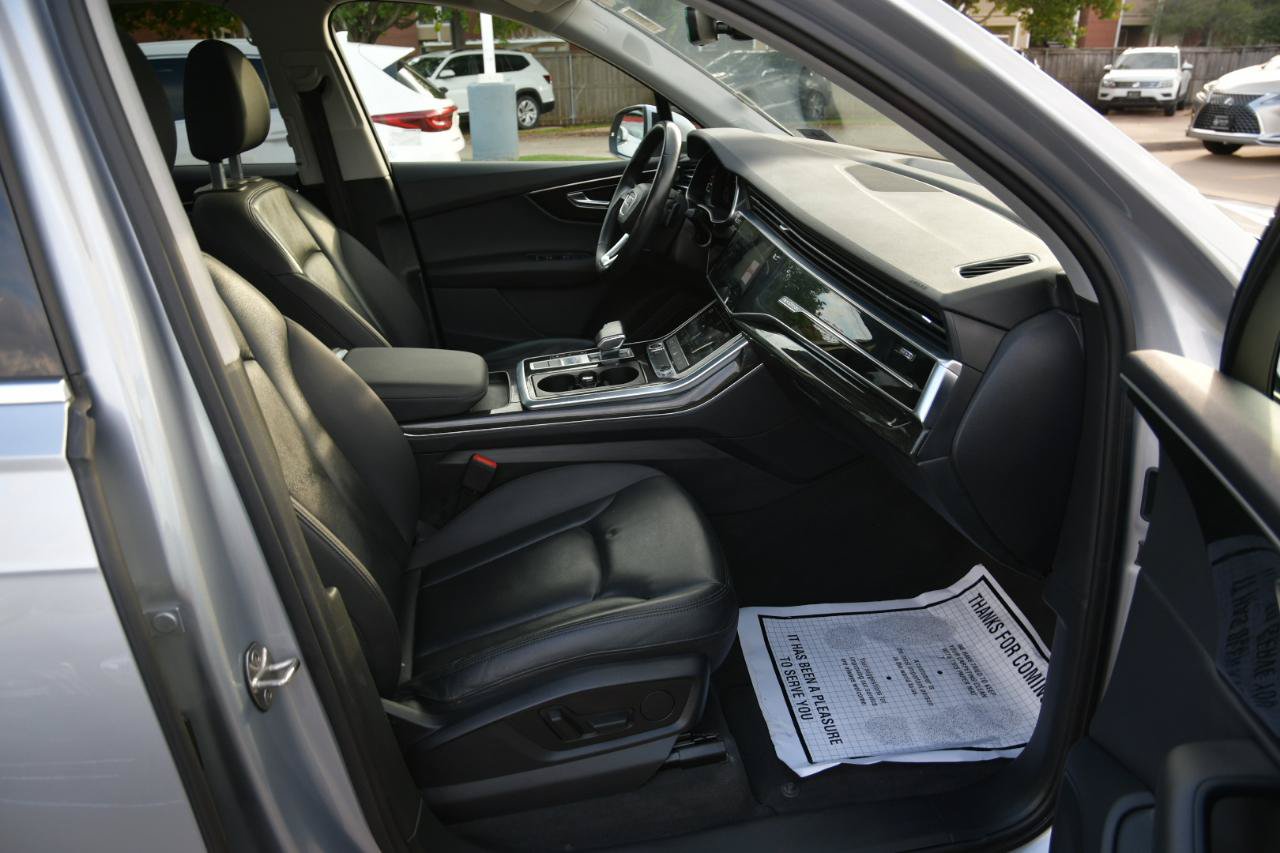 Used 2021 Audi Q7 3.0T Premium Plus AWD/4WD image 32