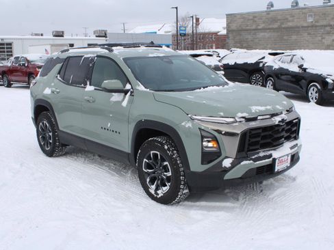 New 2026 Chevrolet Equinox ACTIV w/ Convenience Package III image 3