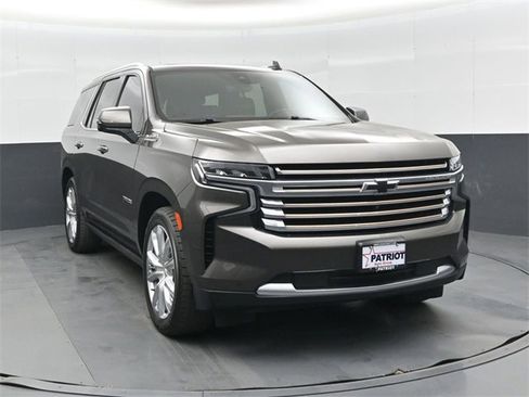Used 2021 Chevrolet Tahoe High Country image 10
