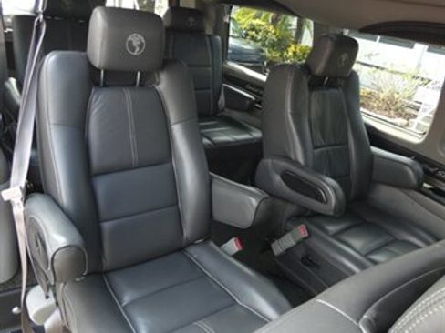 Used 2017 GMC Savana 2500 RWD image 46