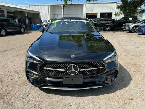 Used 2025 Mercedes-Benz CLE 300 4MATIC Cabriolet image 8