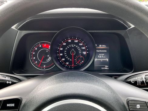 Used 2022 Hyundai Elantra SEL w/ Preferred Accessory Package FWD image 13