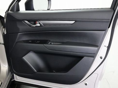 New 2025 MAZDA CX-5 AWD 2.5 S w/ Select Package image 39