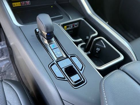 New 2026 Lexus TX 500h AWD image 19