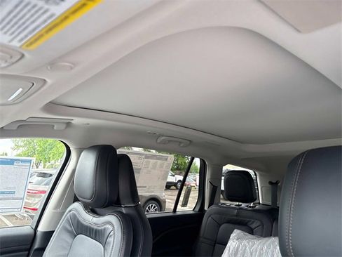 New 2025 Lincoln Aviator Reserve w/ Equipment Group 201A image 26