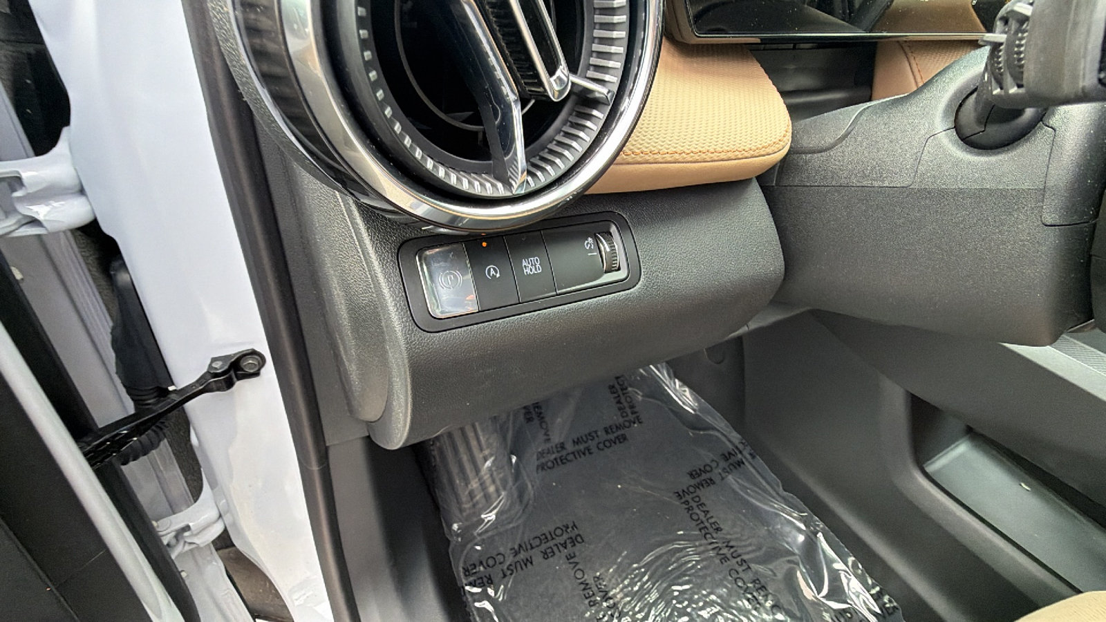 Used 2026 Chevrolet Equinox ACTIV w/ Safety and Technology Package FWD image 25