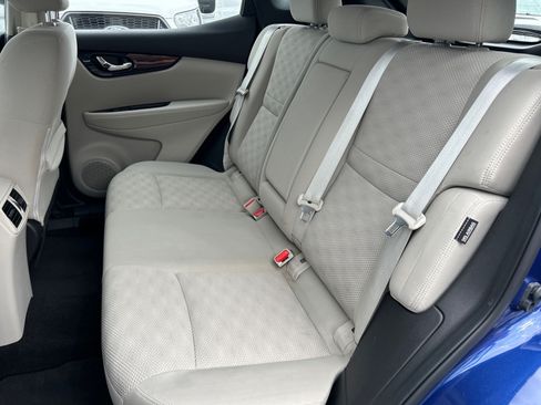Used 2020 Nissan Rogue Sport SV AWD/4WD image 11