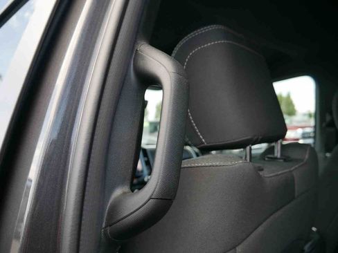 Used 2025 RAM 1500 Big Horn AWD/4WD image 19