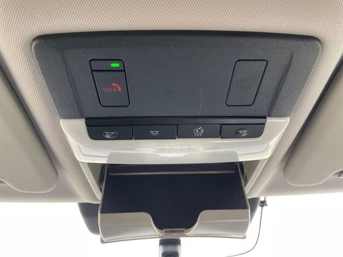 Used 2022 Mitsubishi Outlander SE image 20