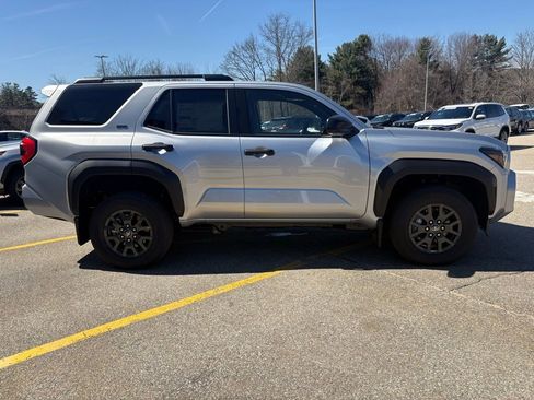 New 2026 Toyota 4Runner SR5 image 6