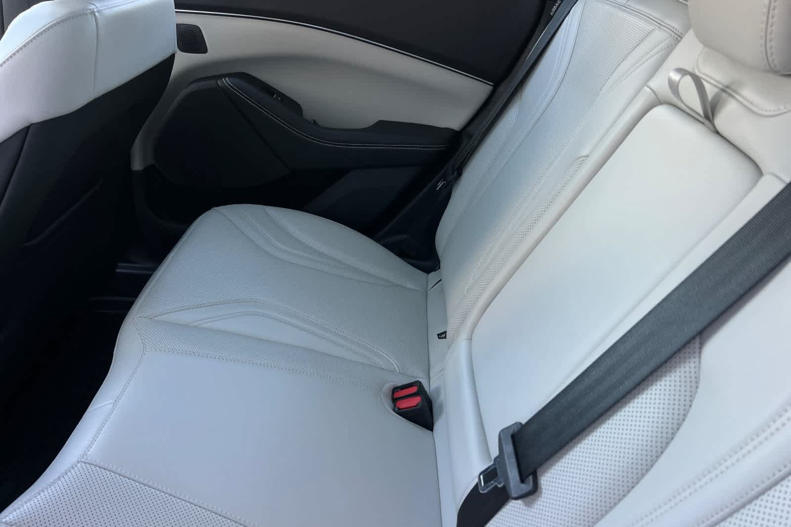 Used 2023 Ford Mustang Mach-E Premium RWD image 5