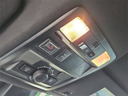 Used 2021 Toyota Tacoma TRD Off-Road image 29