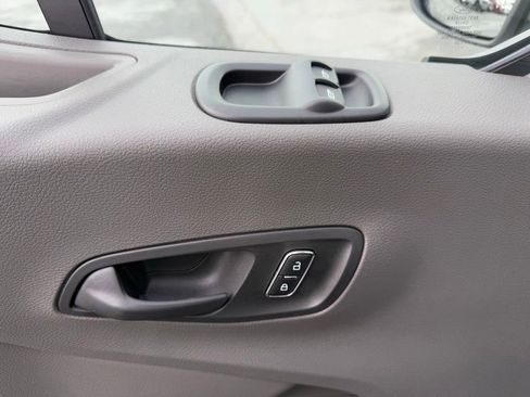 Used 2025 Ford Transit 250 148 High Roof image 11