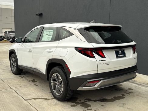 New 2026 Hyundai Tucson Blue SE AWD/4WD image 22