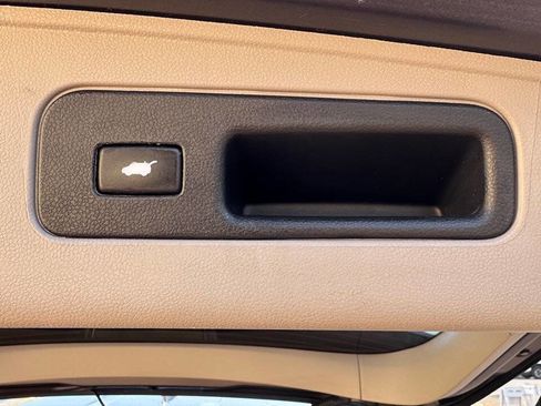 Used 2016 Honda Odyssey Touring image 38