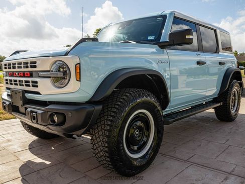 Used 2023 Ford Bronco Heritage Edition AWD/4WD image 14