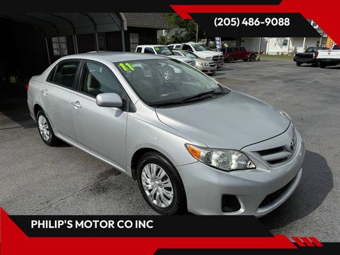 Used 2011 Toyota Corolla LE FWD image 1
