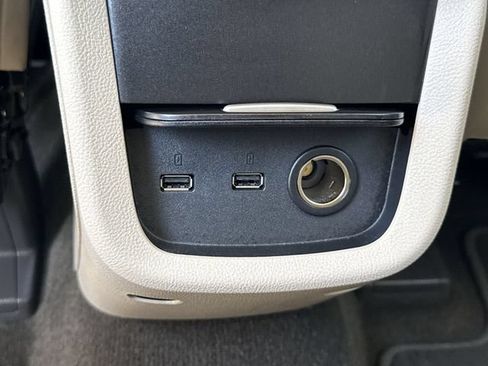 Used 2020 Lincoln Nautilus FWD w/ Equipment Group 101A image 11