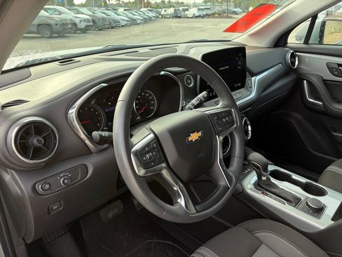 Used 2023 Chevrolet Blazer LT w/ Convenience Package FWD image 14