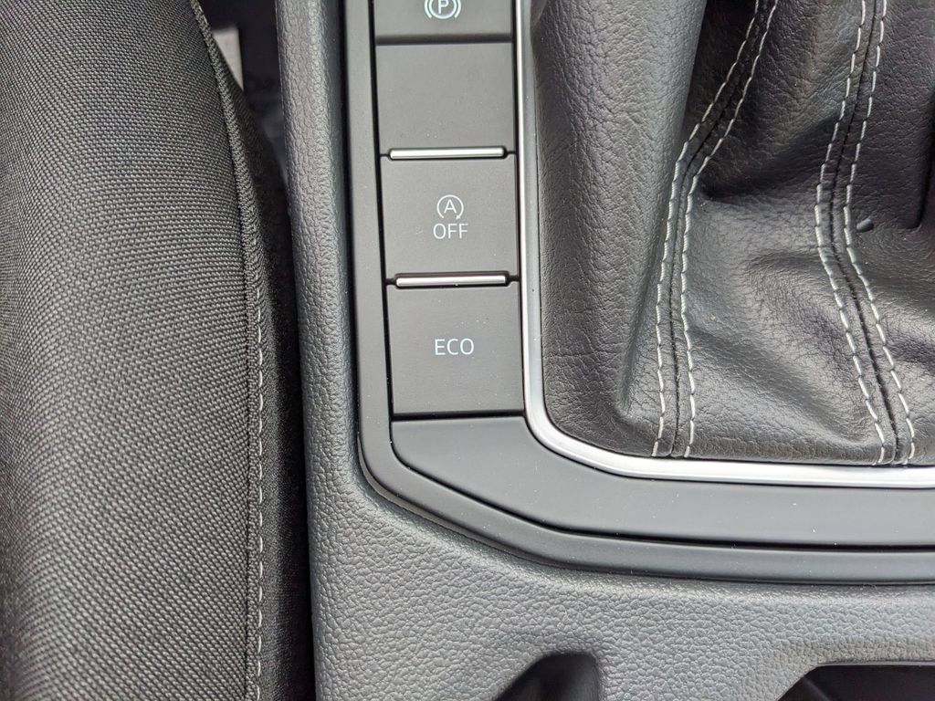 Certified 2026 Volkswagen Jetta S FWD image 28