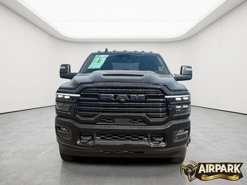 New 2026 RAM 3500 Laramie AWD/4WD image 5