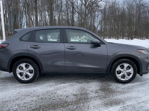 Certified 2025 Honda HR-V LX image 10