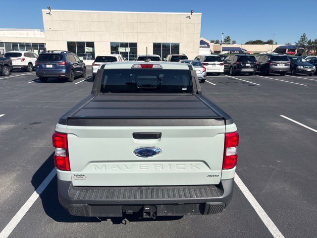 Used 2023 Ford Maverick Lariat w/ Lariat Luxury Package AWD/4WD image 9