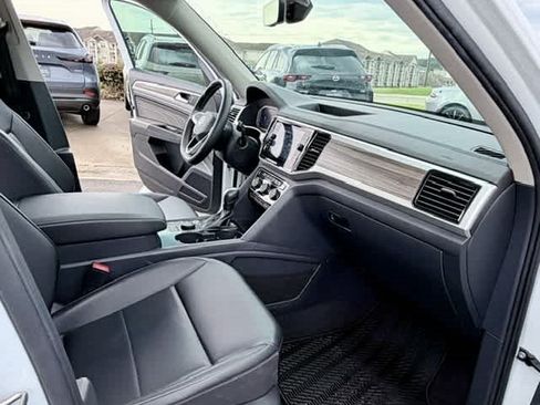 Used 2023 Volkswagen Atlas SEL AWD/4WD image 20