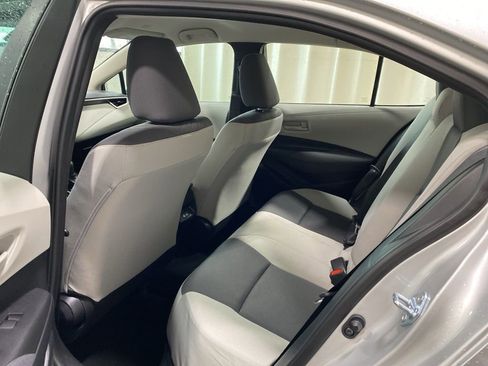 Used 2025 Toyota Corolla LE w/ LE Premium Package image 15