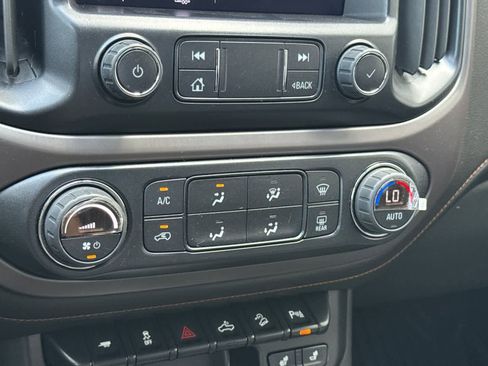 Used 2022 GMC Canyon AT4 w/ Trailering Package AWD/4WD image 21