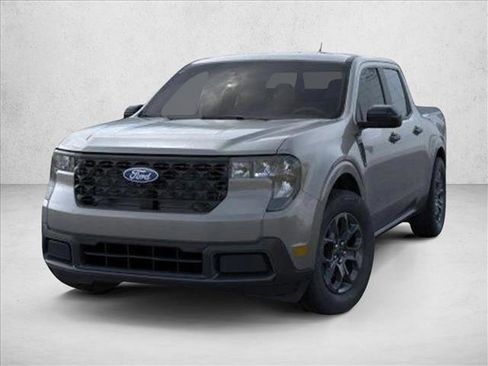 New 2026 Ford Maverick XLT w/ Equipment Group 301A AWD/4WD image 2