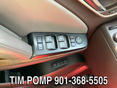 Used 2020 GMC Yukon Denali w/ Open Road Package RWD image 29