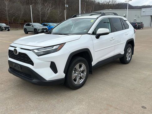 Certified 2025 Toyota RAV4 XLE image 3