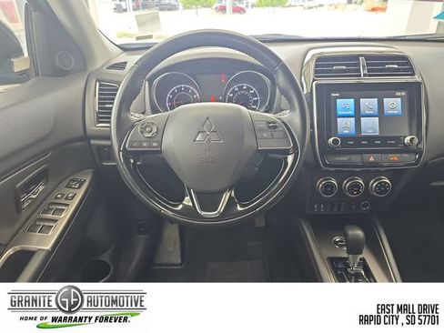 Used 2024 Mitsubishi Outlander Sport SE AWD/4WD image 14