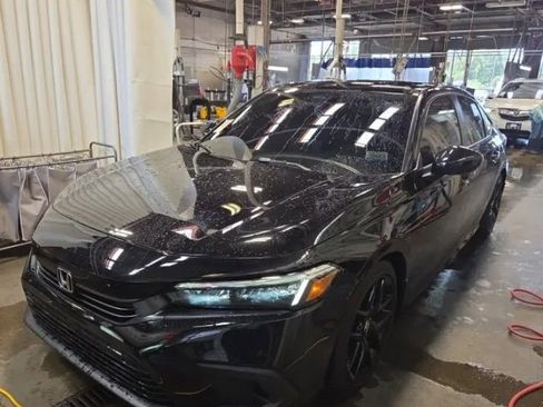 Used 2024 Honda Civic Sport image 1