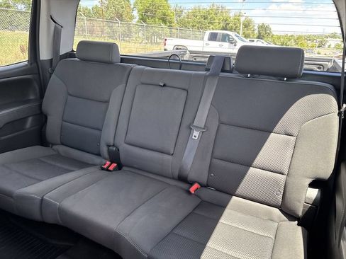 Certified 2018 Chevrolet Silverado 1500 LT w/ All Star Edition AWD/4WD image 28