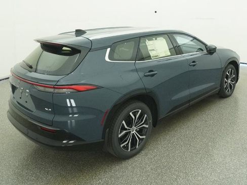 New 2026 Toyota Crown Signia image 28