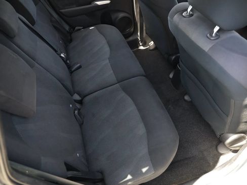 Used 2011 Honda Fit Sport image 19