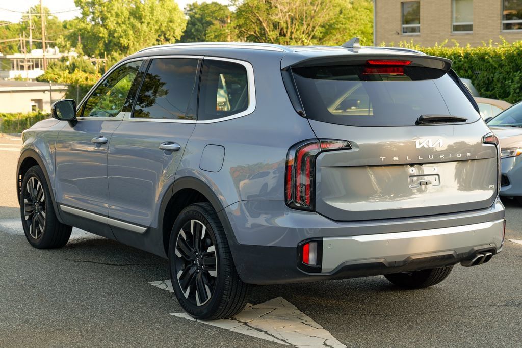 Used 2023 Kia Telluride SX AWD/4WD image 5