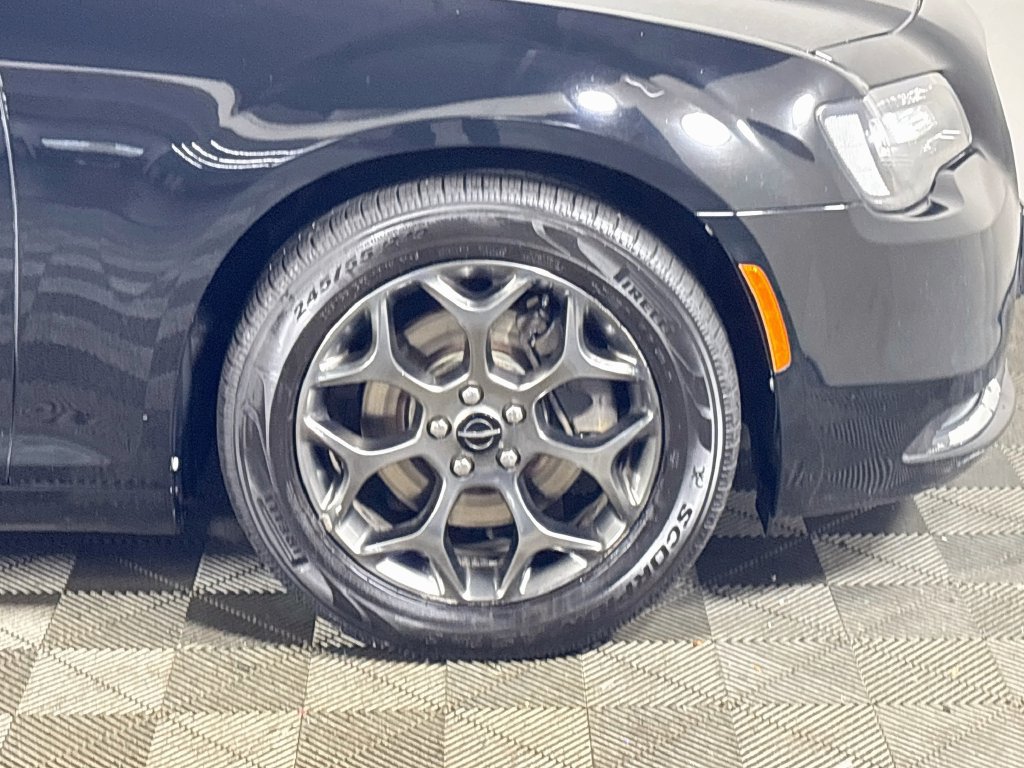 Used 2016 Chrysler 300 S AWD/4WD image 24