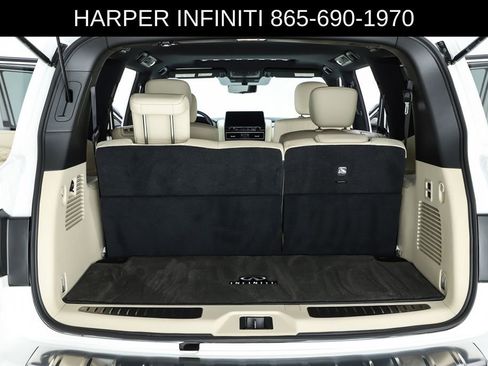 Used 2024 INFINITI QX80 Sensory image 31