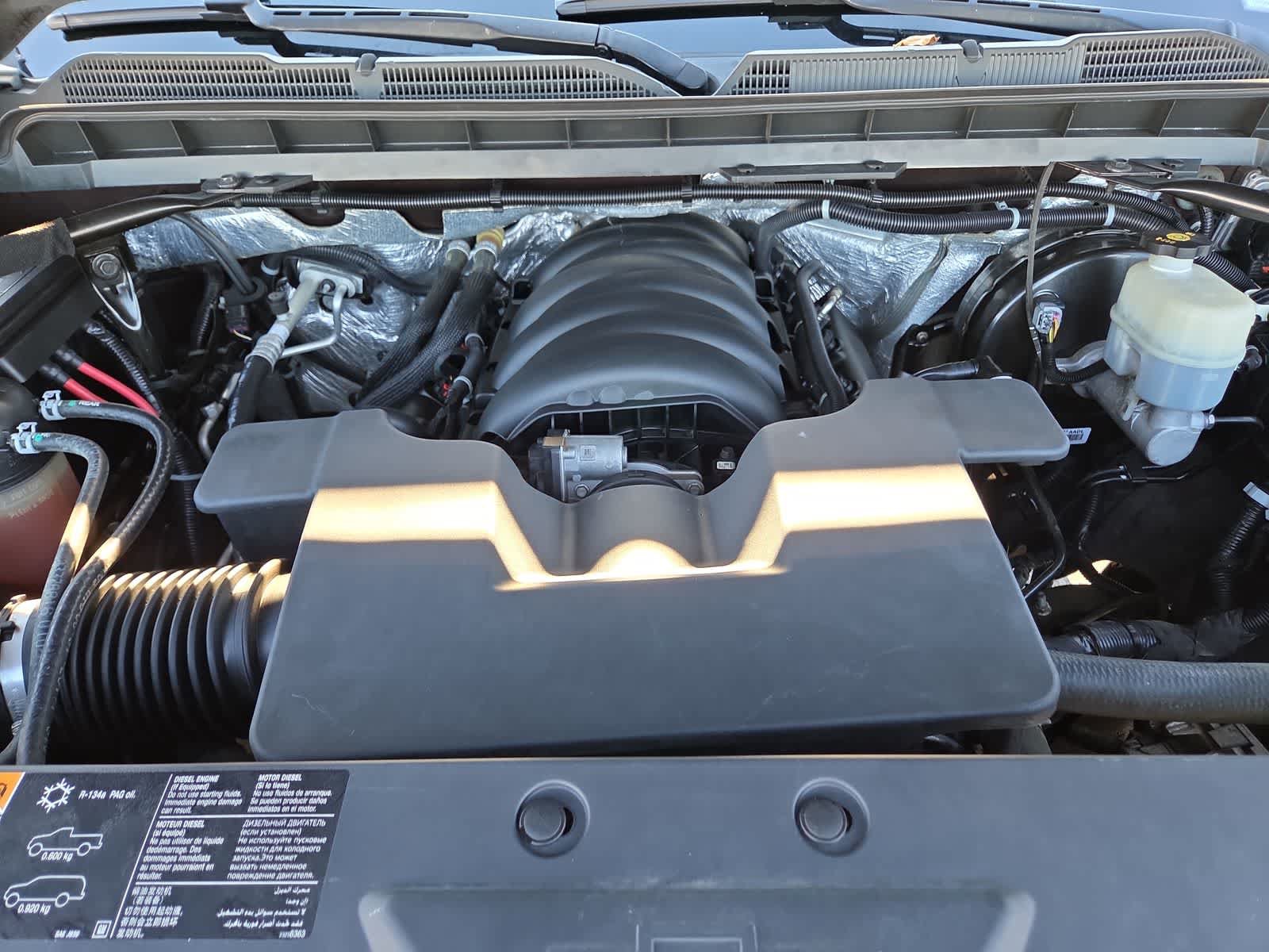 Used 2016 Chevrolet Silverado 1500 High Country w/ High Country Premium Package AWD/4WD image 17